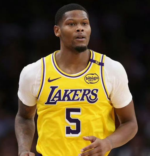 出战, 助攻 出战, 助攻